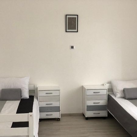 Mija Apartman S Vinnym Sklipkem, Zahradou A Grilem Kájov Exterior photo
