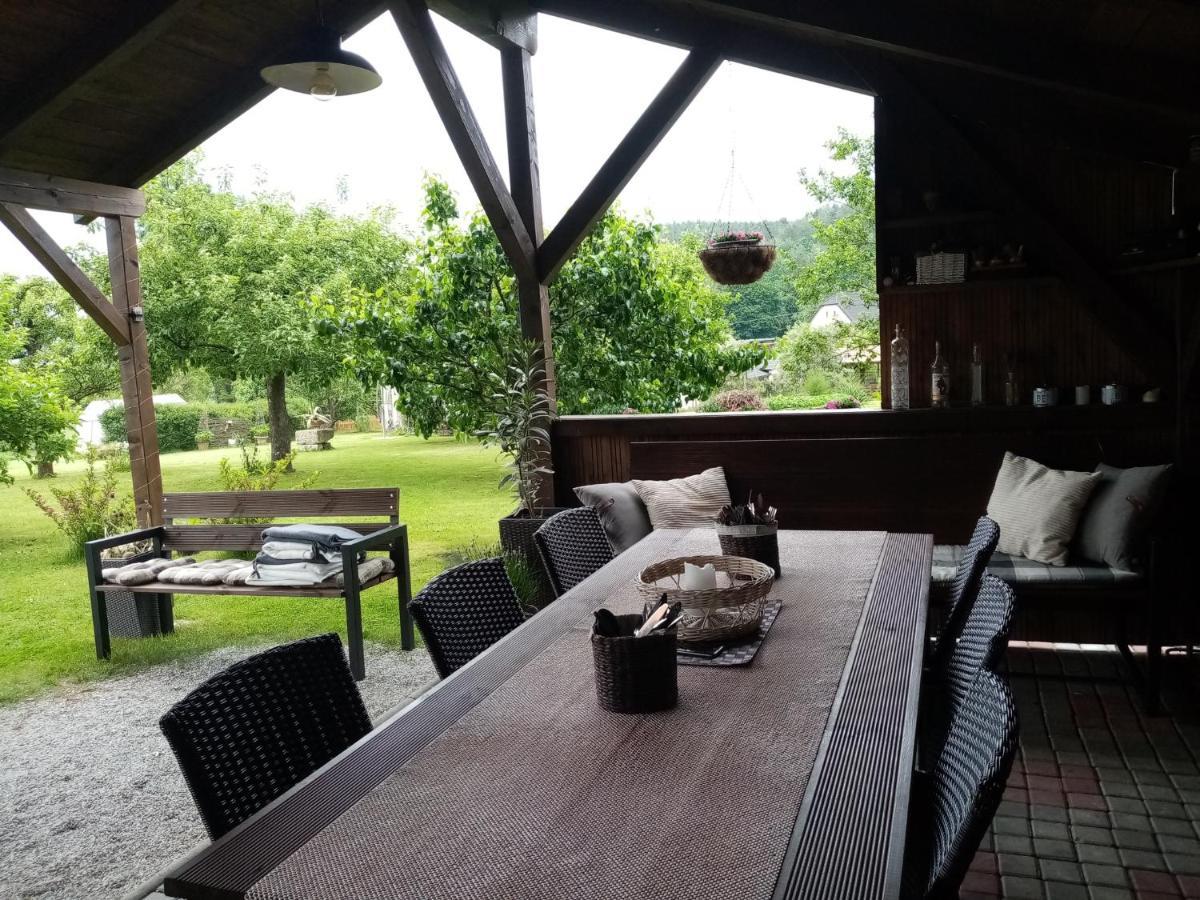 Mija Apartman S Vinnym Sklipkem, Zahradou A Grilem Kájov Exterior photo