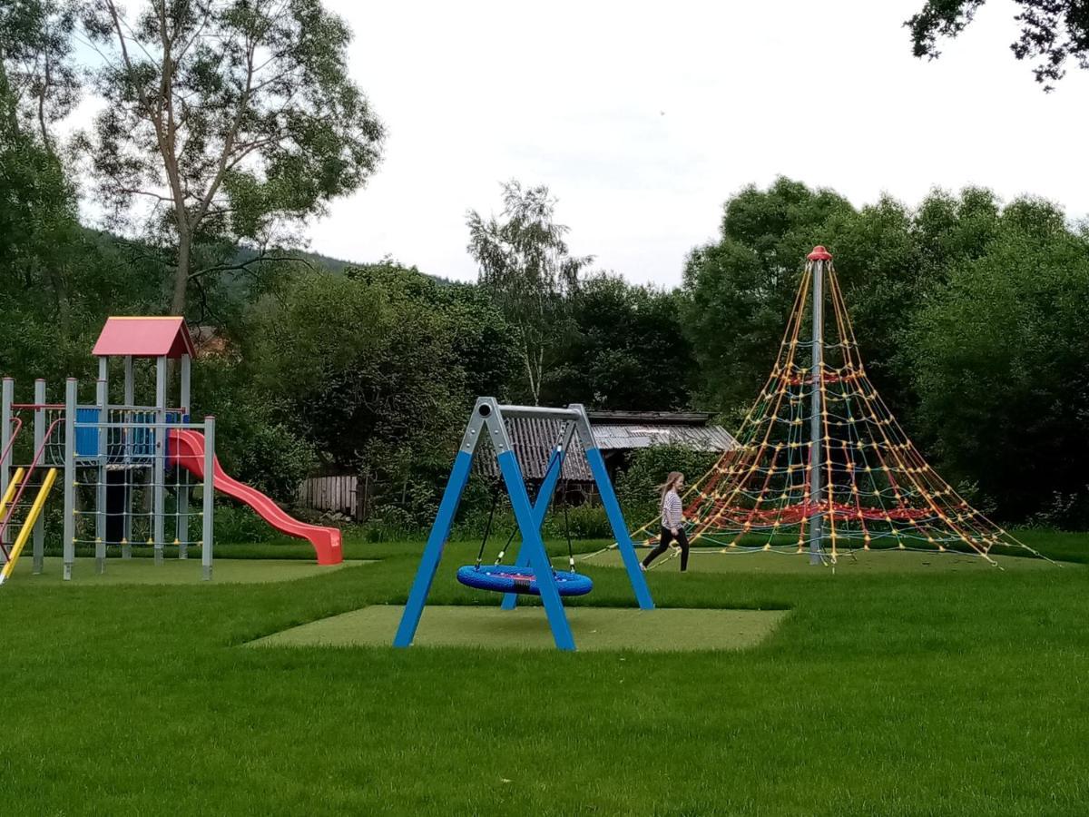 Mija Apartman S Vinnym Sklipkem, Zahradou A Grilem Kájov Exterior photo