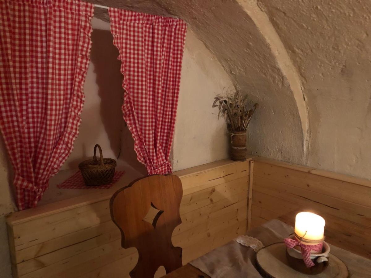 Mija Apartman S Vinnym Sklipkem, Zahradou A Grilem Kájov Exterior photo