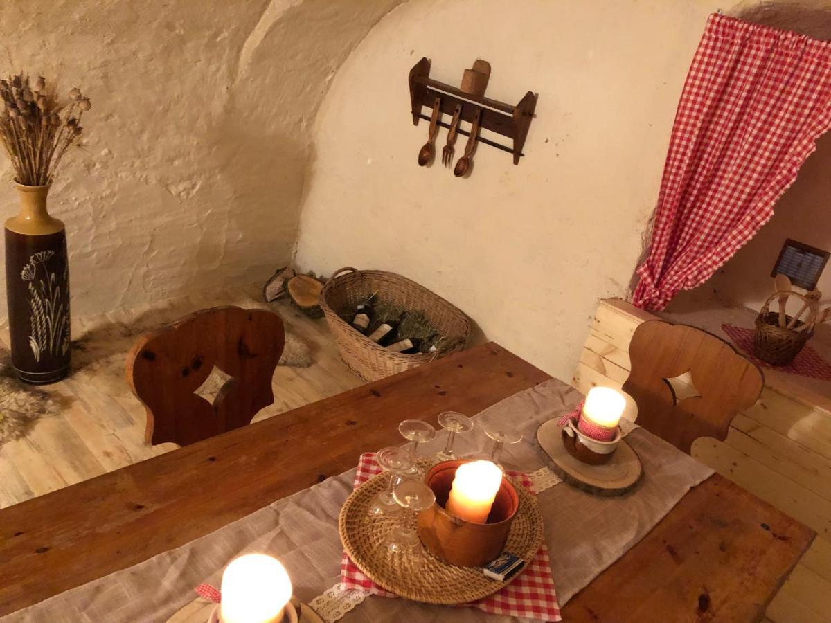 Mija Apartman S Vinnym Sklipkem, Zahradou A Grilem Kájov Exterior photo