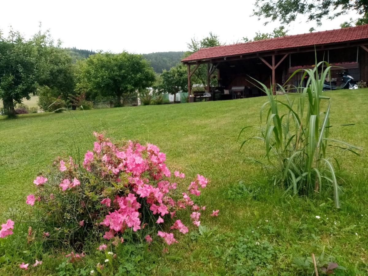 Mija Apartman S Vinnym Sklipkem, Zahradou A Grilem Kájov Exterior photo